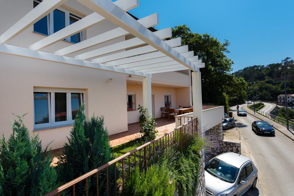 Villa Mirela Apartment Врбник Экстерьер фото